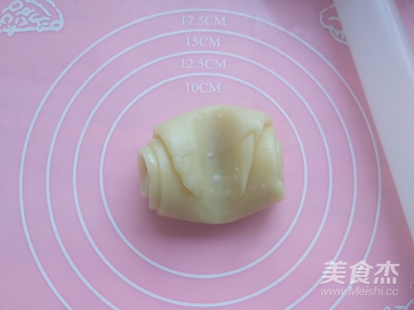 Su-style Fresh Meat Moon Cakes recipe