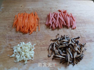 Colorful Fried Rice Noodles recipe
