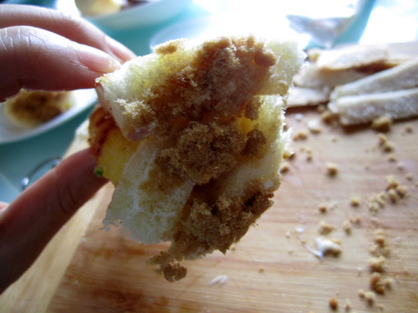 Pork Floss Toast Roll recipe