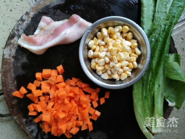 Fried Rice with Bacon, Corn and Carrots recipe