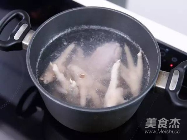 Octopus Chicken Feet Soup recipe