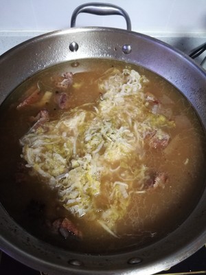 Stupid Goose Stewed Sauerkraut Vermicelli recipe