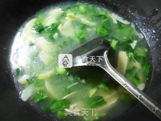 Vegetable Core and Leishan Chicken Soup recipe