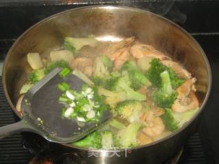 Stir-fried White Shrimp with Broccoli recipe