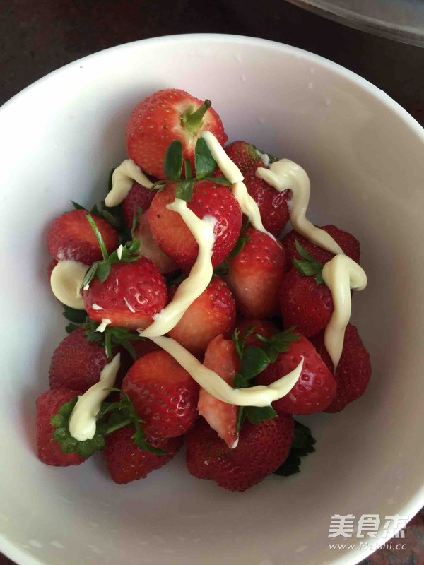 Strawberry Salad recipe