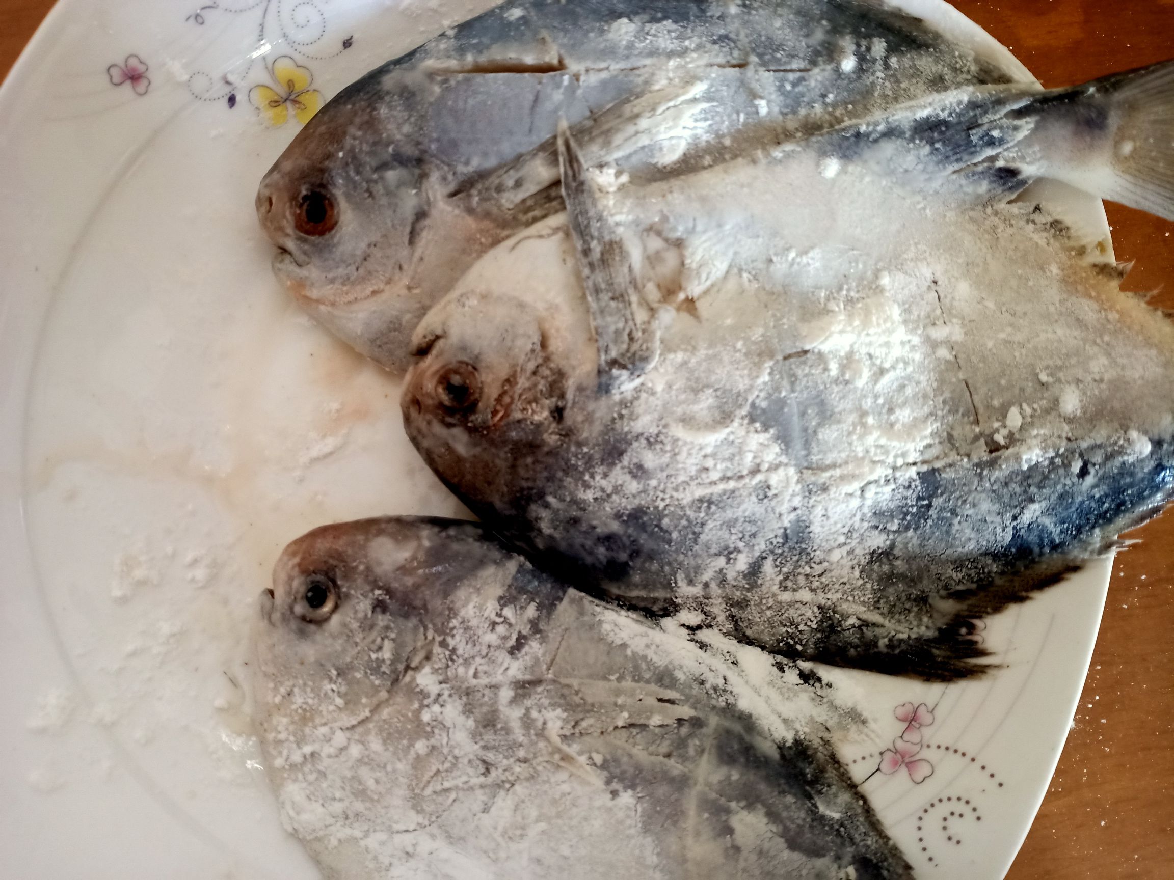 Pan-fried Pomfret recipe