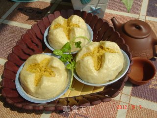 Two-color Flowering Steamed Buns recipe