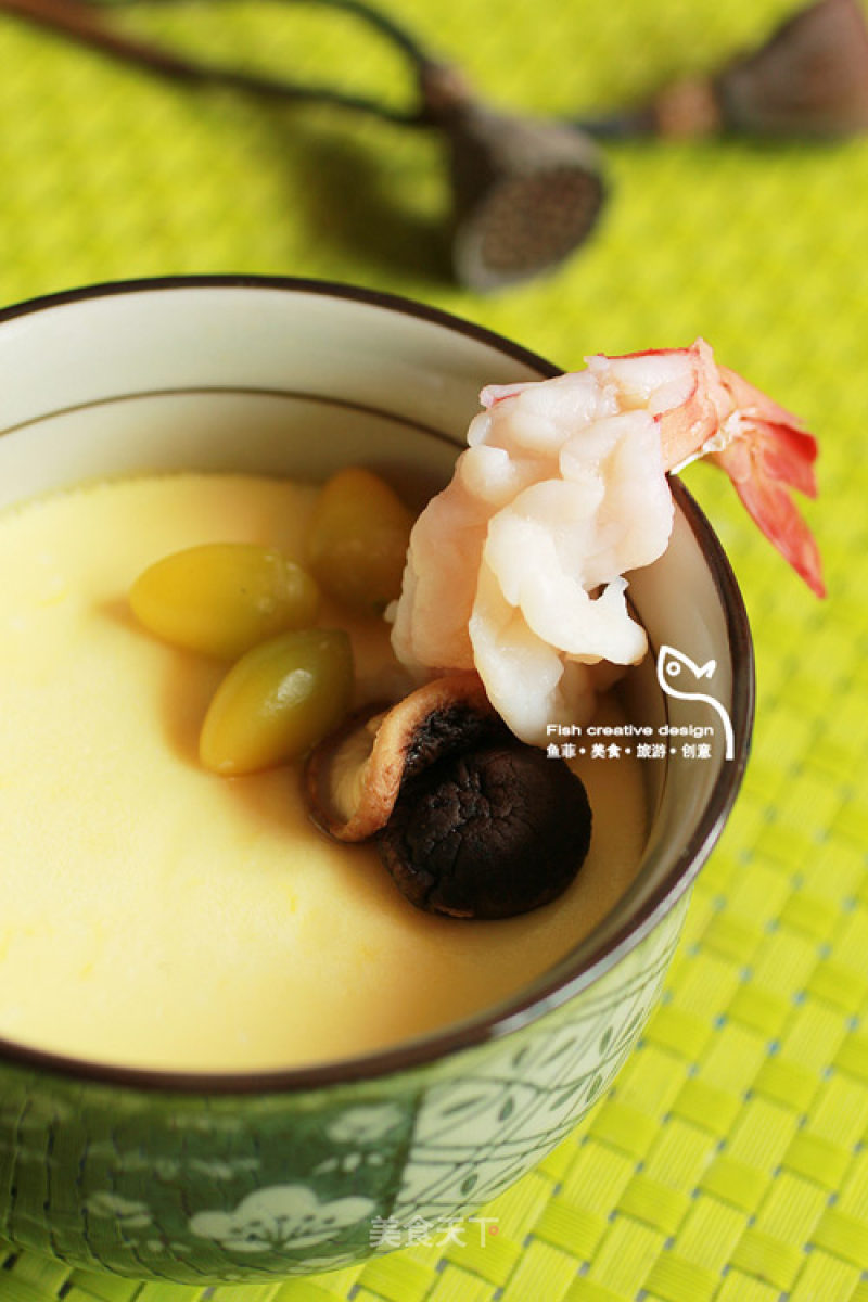 Ginkgo White Jade Tea Bowl Steamed with Prawns and Mushroom Sashimi