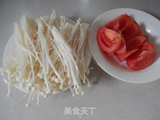 Tomato Golden Needle Bone Soup recipe