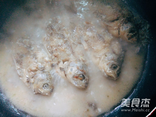 Roasted Crucian recipe