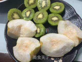 Kiwi Pear Juice recipe