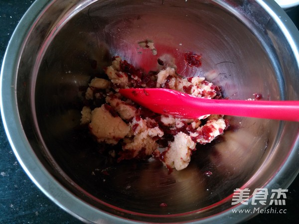 Cranberry Coconut Yolk Ball recipe