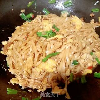 Fried Noodle with Egg recipe