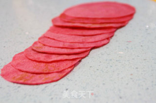 【rose Crepes】: Give People The Fragrance of Roses recipe