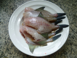 Steamed Small Rubber Fish with Chopped Pepper recipe