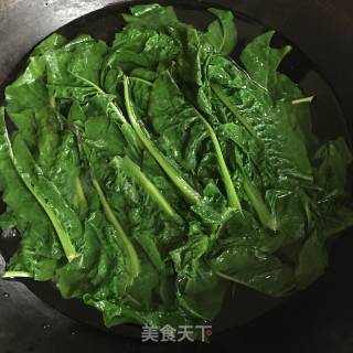 Lettuce Leaves Mixed with Egg Crust recipe