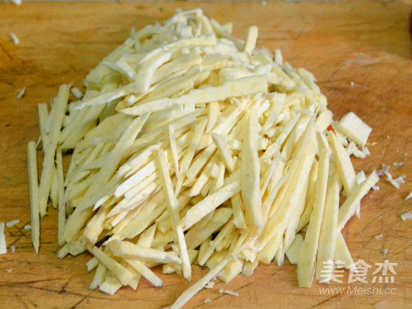 From A Bite of Raw Bamboo Shoots to Delicious Fried Pickled Bamboo Shoots recipe
