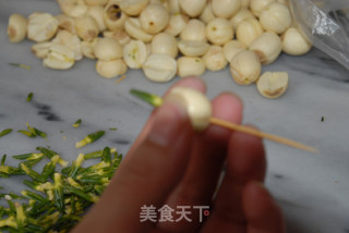 Lotus Core Tea for Clearing Away Heat and Removing Fire recipe