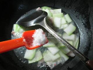 Boiled Vermicelli with Bacon and Long Melon recipe