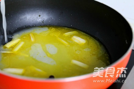 Braised Tofu with Small River Prawns recipe