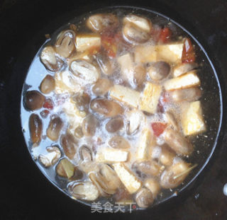 Top Soup with Straw Mushroom and Tofu recipe