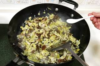 Stir-fried Bamboo Shoots with Glutinous Vegetables recipe