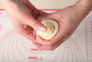 Charming Coconut Flower Bread recipe