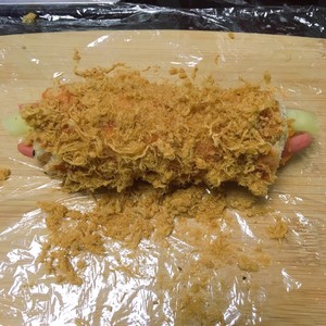 (innovative Way to Eat Whole Wheat Bread) (no Rice) Crab Meat Floss Sushi Roll recipe