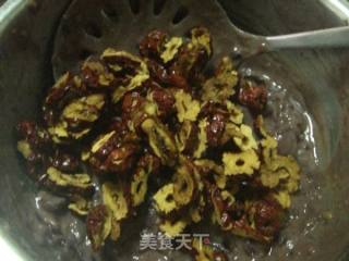 Kidney Bean and Red Date Bread recipe