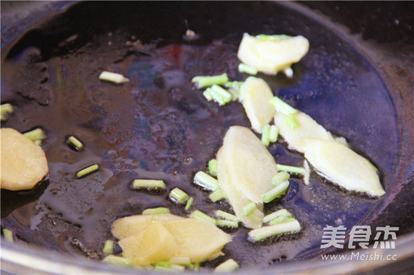 Clam with Green Onion and Ginger recipe