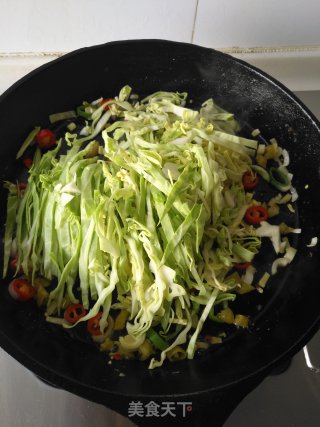 Beef Vermicelli with Pickled Peppers recipe