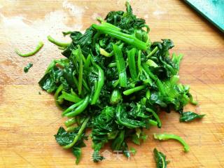 Spinach Soup with Water Chestnut Meatballs recipe