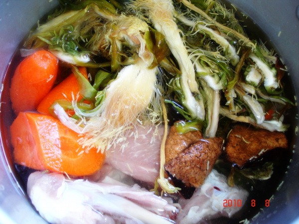 Carrot Sword Flower Soup recipe