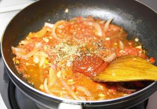 Baked Mashed Potatoes with Meatballs in Tomato Sauce recipe