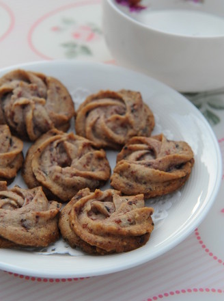 Berry Hazelnut Cookies recipe