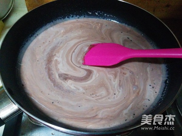 Light Cream Peanut Cocoa Nougat recipe
