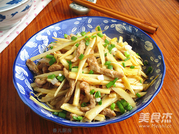 Stir-fried Shredded Pork with Bamboo Shoots recipe