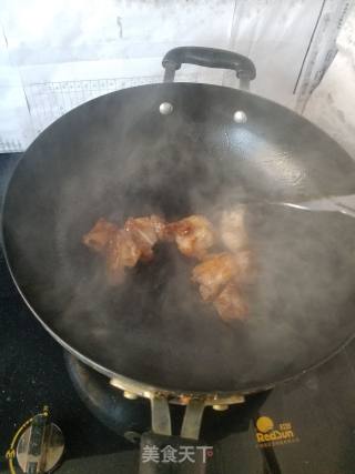 Stewed Pork Ribs with Lotus Root and Peanuts recipe