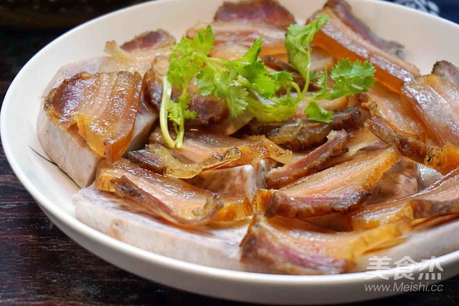 Steamed Bacon with Taro recipe