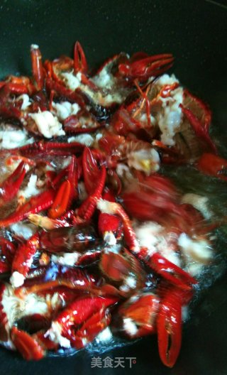 Spicy Beer Crayfish recipe