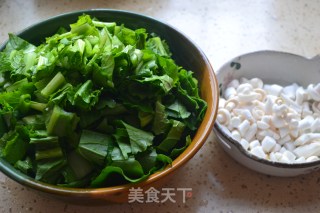 Stir-fried Cabbage with White Jade Mushroom recipe