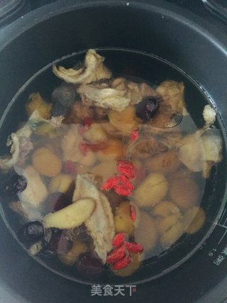 Chicken Chestnut Soup recipe