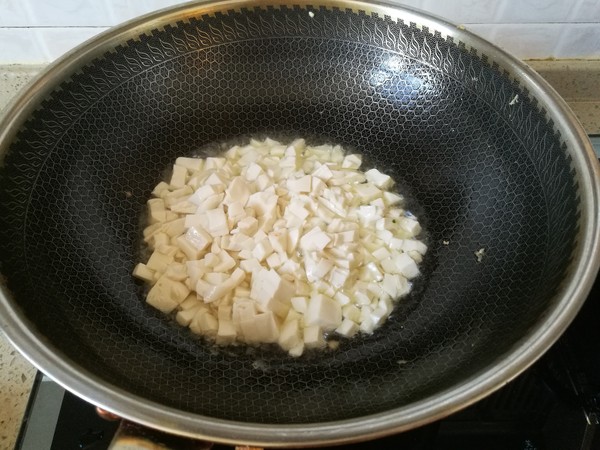Scrambled Eggs with Double Pepper Tofu recipe