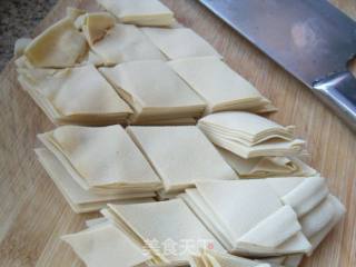 Dried Tofu and Cucumber Slices recipe