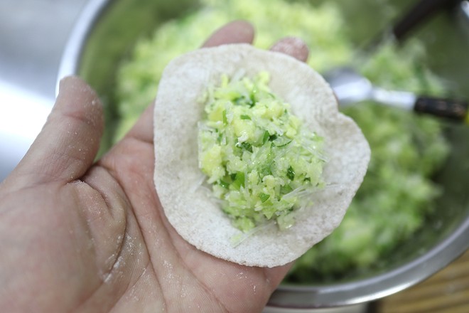 Eggs, Cabbage and Brown Wheat Dumplings recipe