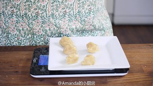 【man Food Slow Talk】egg Yolk and Lotus Paste Mooncakes recipe