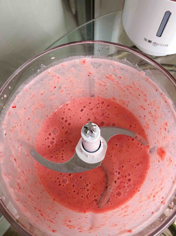 Pink Strawberry Milkshake recipe