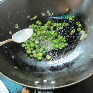 Scrambled Eggs with Chili recipe