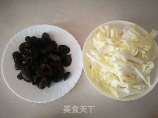Stewed Tofu with Black Fungus and Cabbage recipe