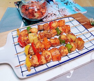 Low-fat and High-energy Recipe-grilled Chicken Skewers with Fresh Vegetables recipe